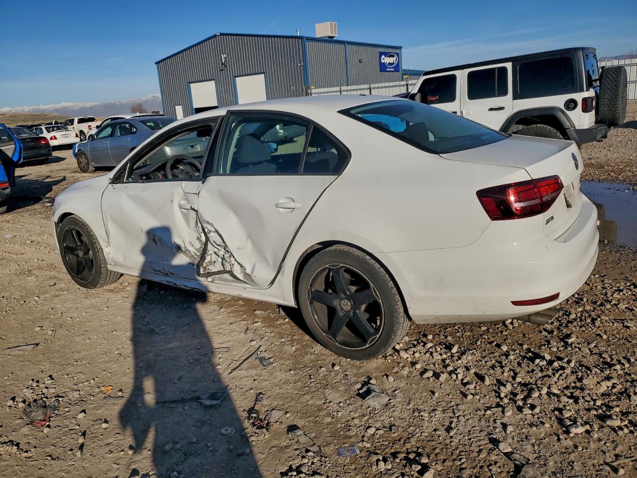 2016 VOLKSWAGEN JETTA S photo 2