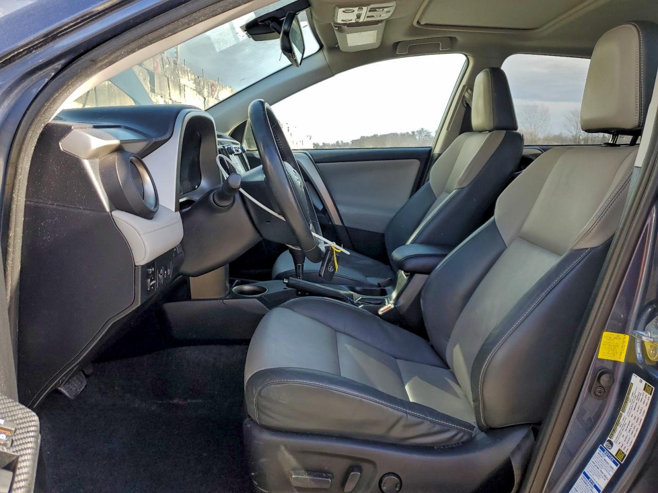 2014 TOYOTA RAV4 LIMITED photo 7