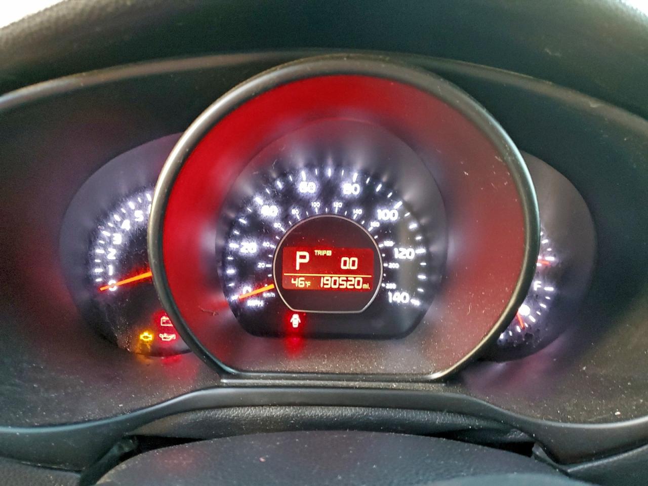 2017 KIA SOUL + photo 9