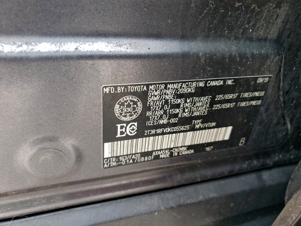 2019 TOYOTA RAV4 XLE photo 14