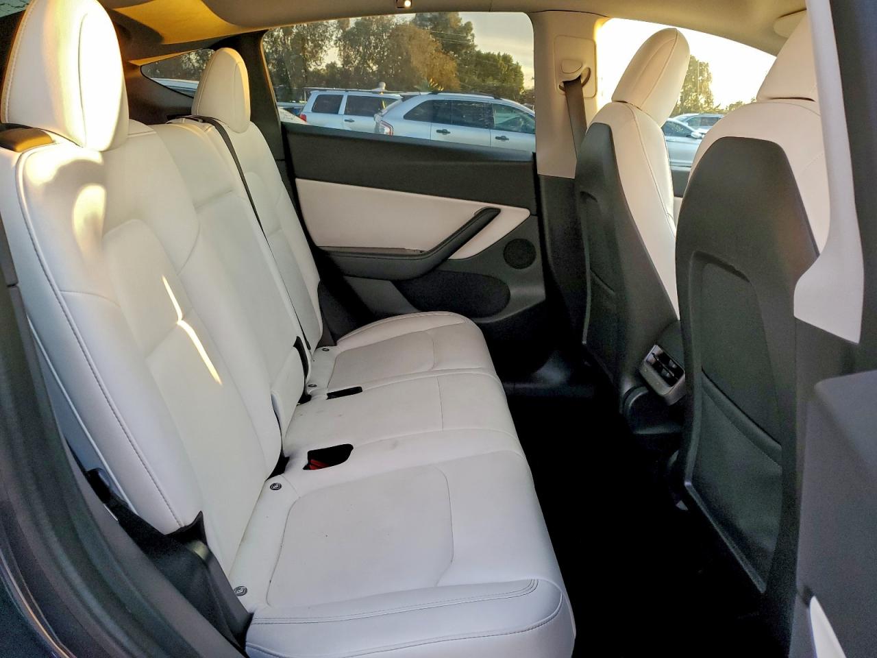 2021 TESLA MODEL Y photo 11