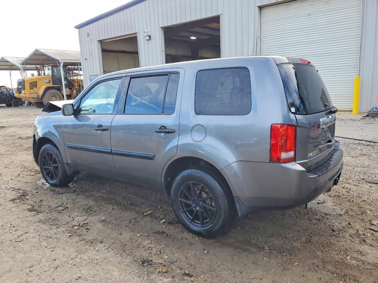 2013 HONDA PILOT LX photo 2