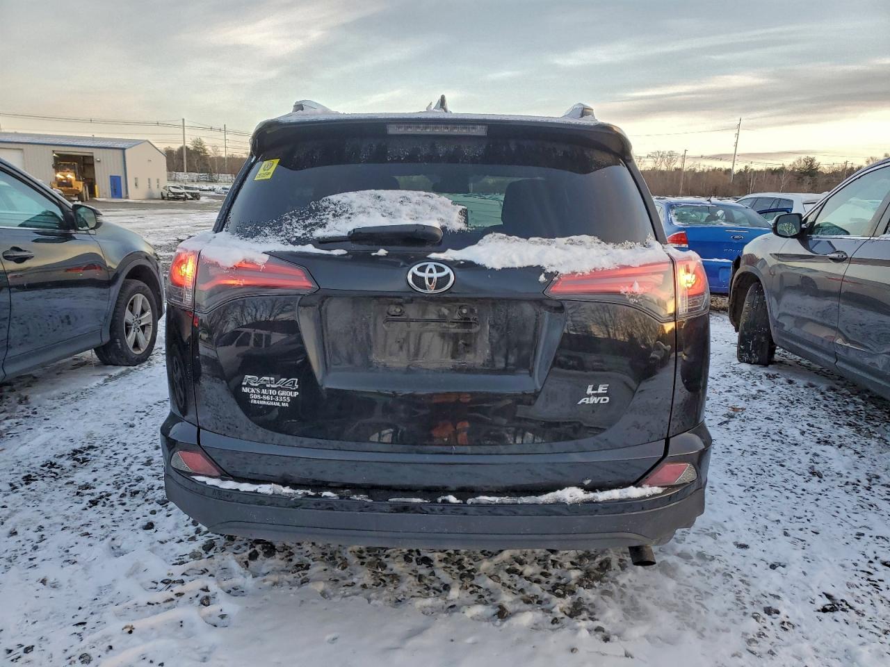 2017 TOYOTA RAV4 LE photo 6