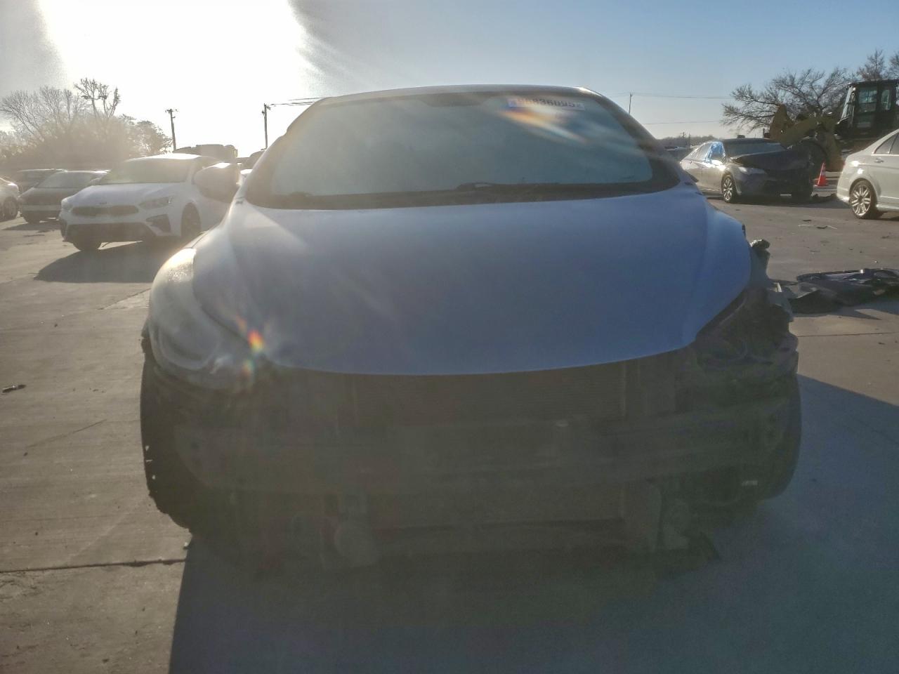 2016 HYUNDAI ELANTRA SE photo 5