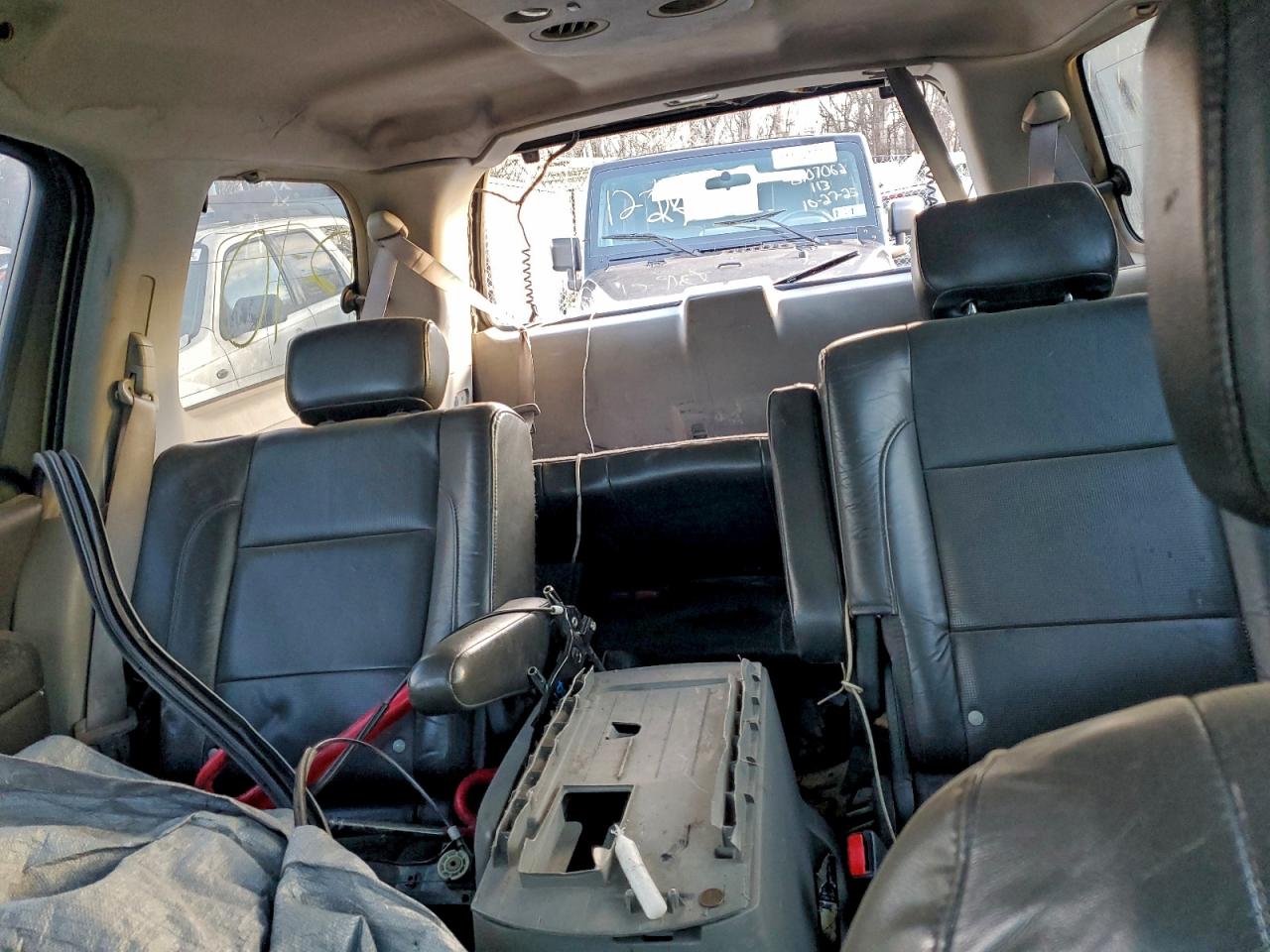 2004 NISSAN ARMADA SE photo 10