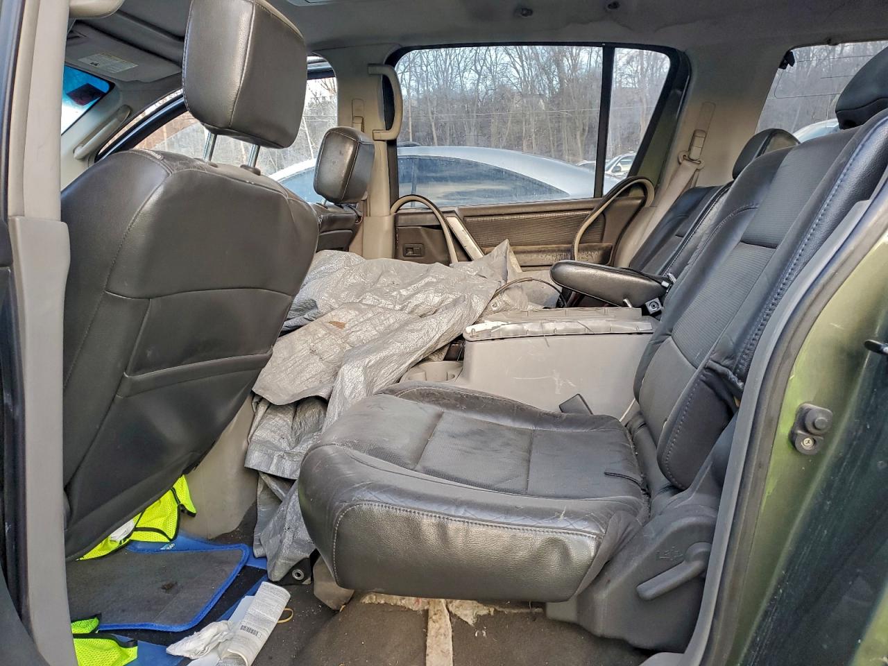 2004 NISSAN ARMADA SE photo 11