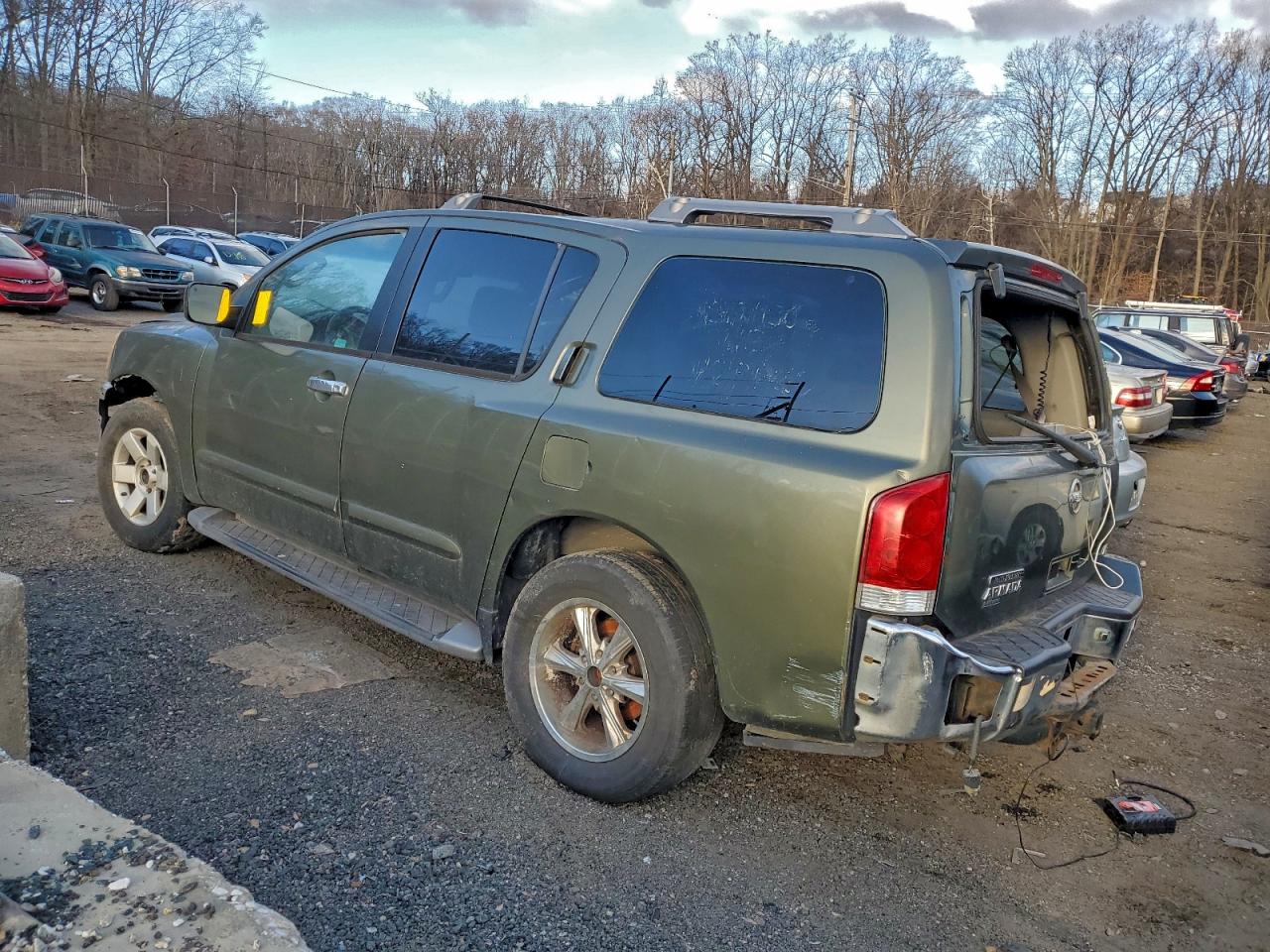 2004 NISSAN ARMADA SE photo 2