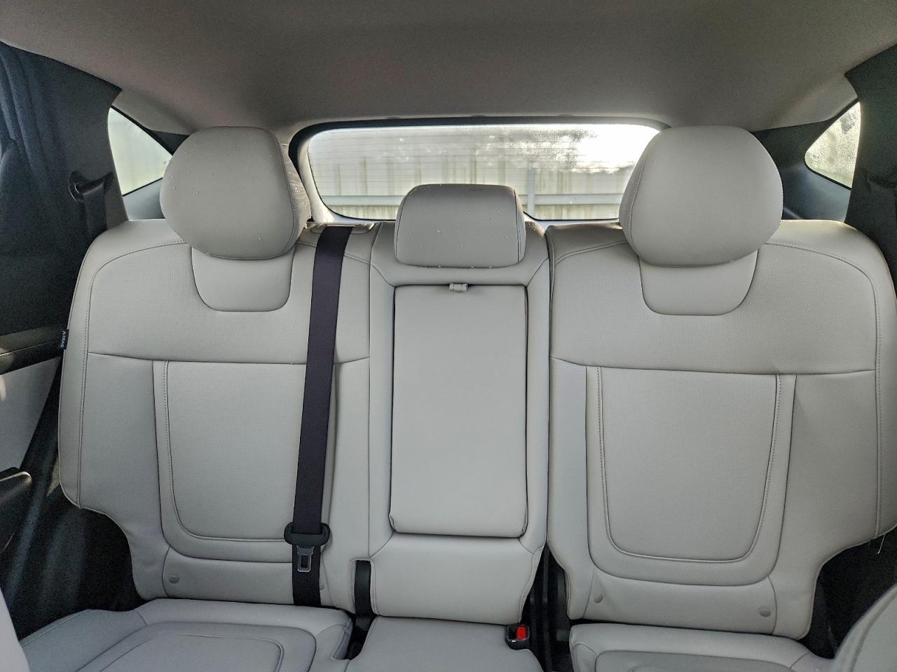 2025 HYUNDAI TUCSON SEL photo 10
