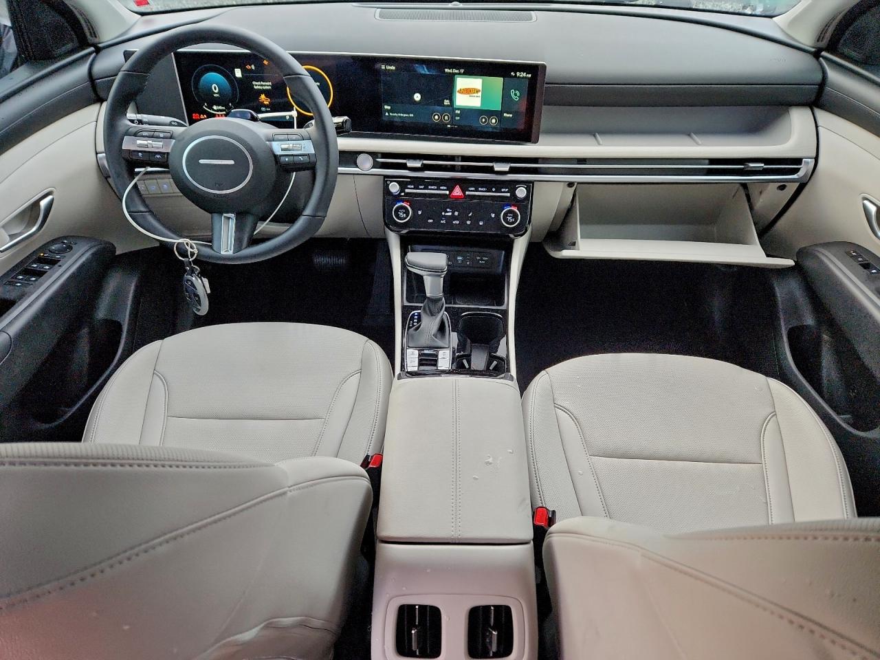 2025 HYUNDAI TUCSON SEL photo 8