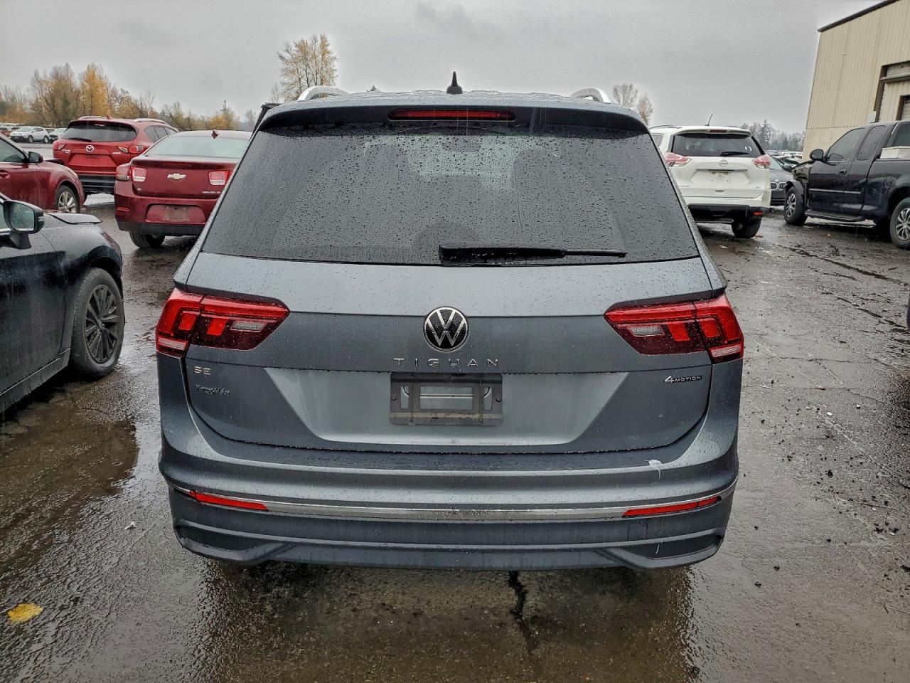 2024 VOLKSWAGEN TIGUAN SE photo 6