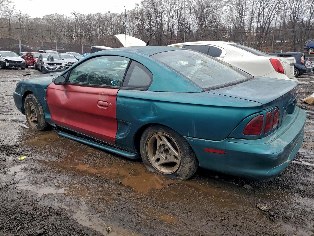 1996 FORD MUSTANG photo 2