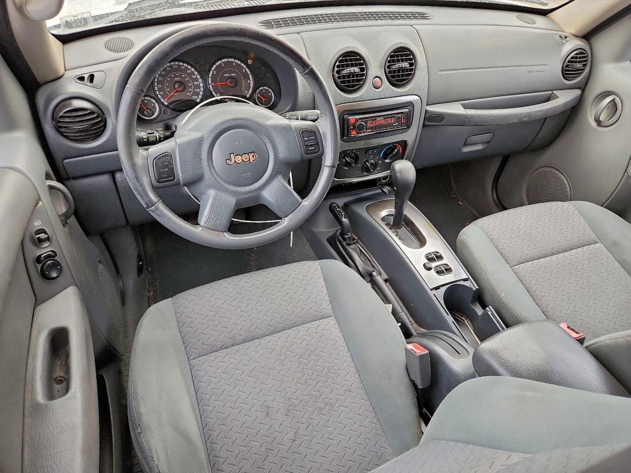 2005 JEEP LIBERTY RENEGADE photo 8