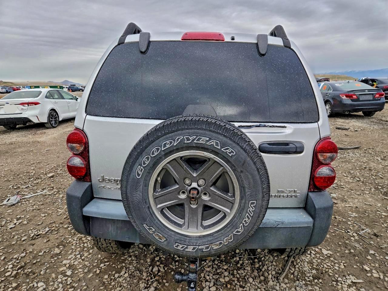 2005 JEEP LIBERTY RENEGADE photo 6