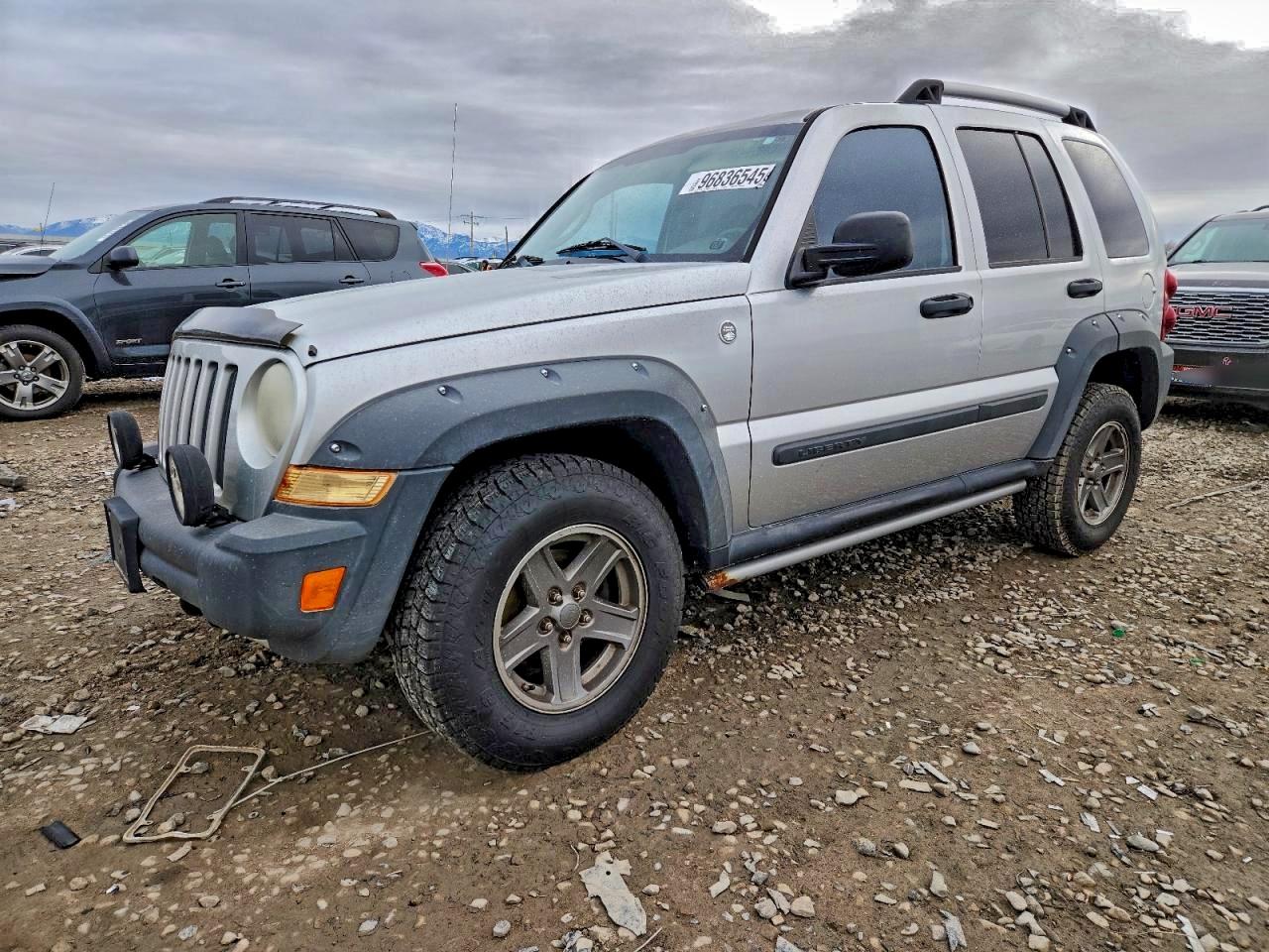 2005 JEEP LIBERTY