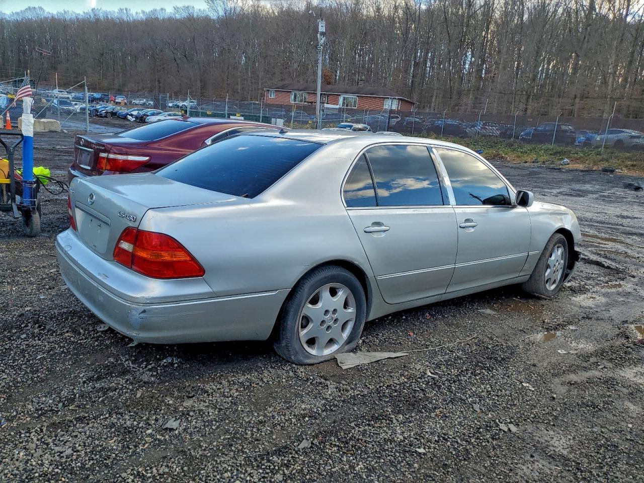 2003 LEXUS LS 430 photo 3