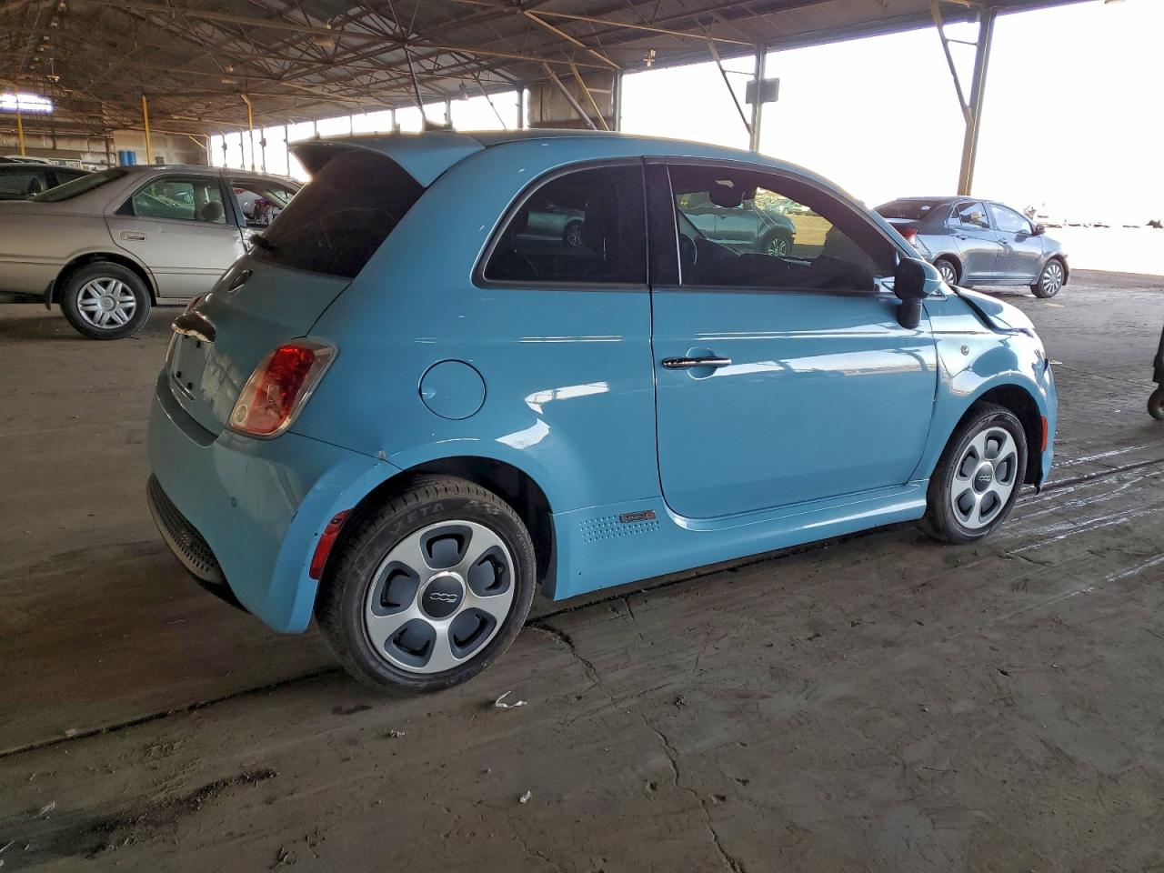 2017 FIAT 500 ELECTRIC photo 3