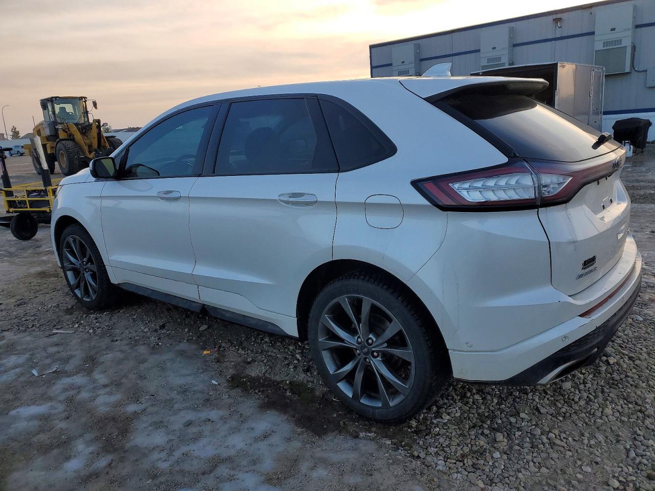 2016 FORD EDGE SPORT photo 2