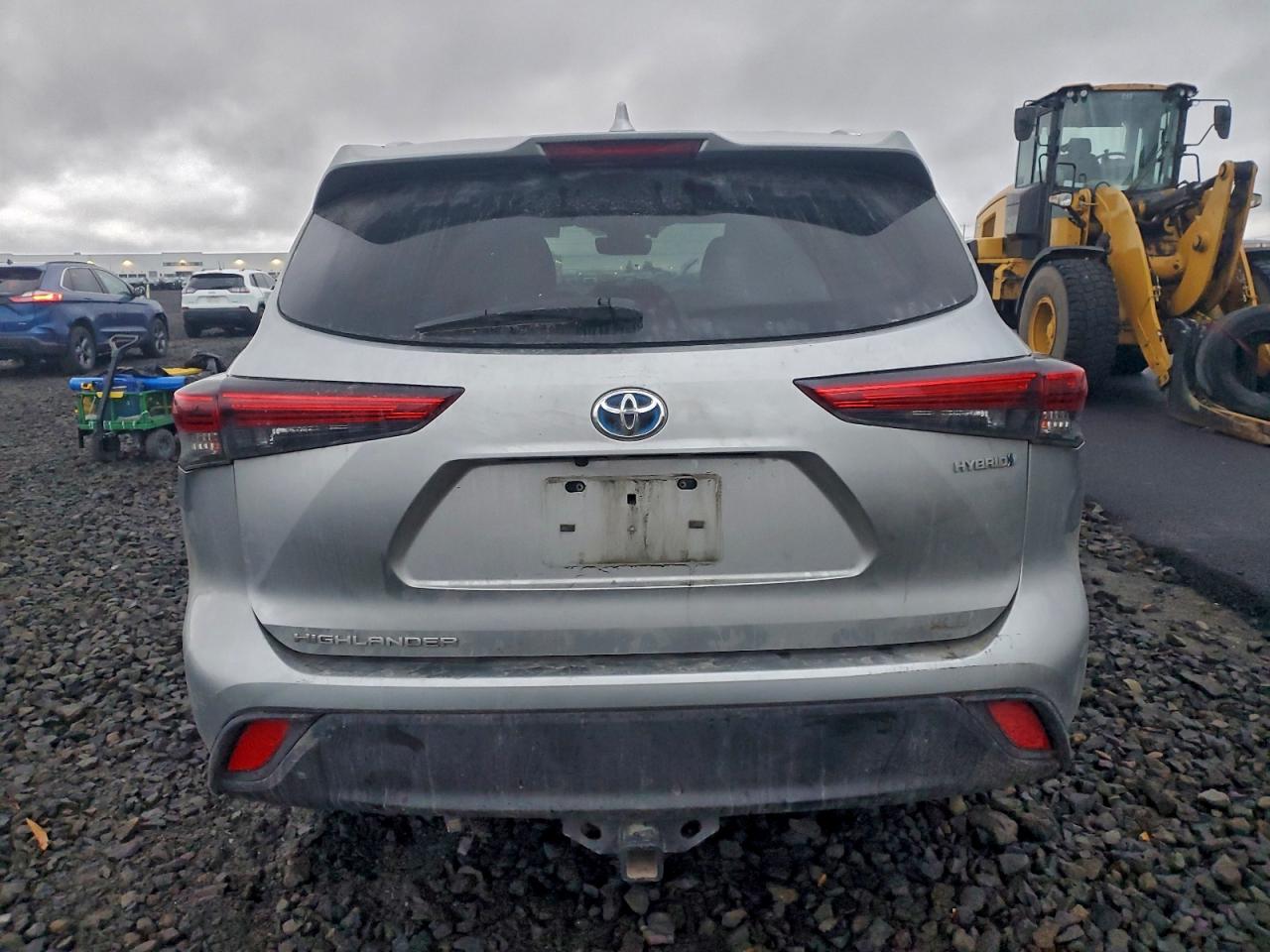 2021 TOYOTA HIGHLANDER HYBRID XLE photo 6