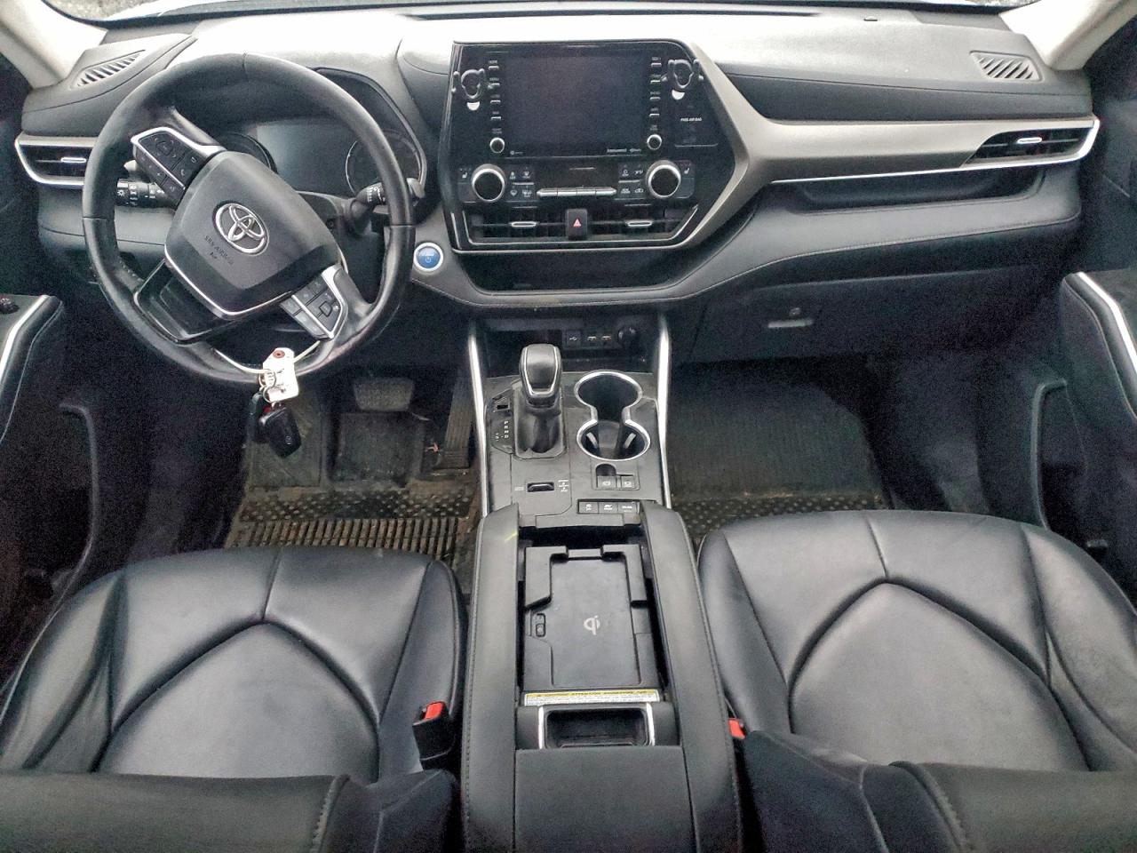 2021 TOYOTA HIGHLANDER HYBRID XLE photo 8