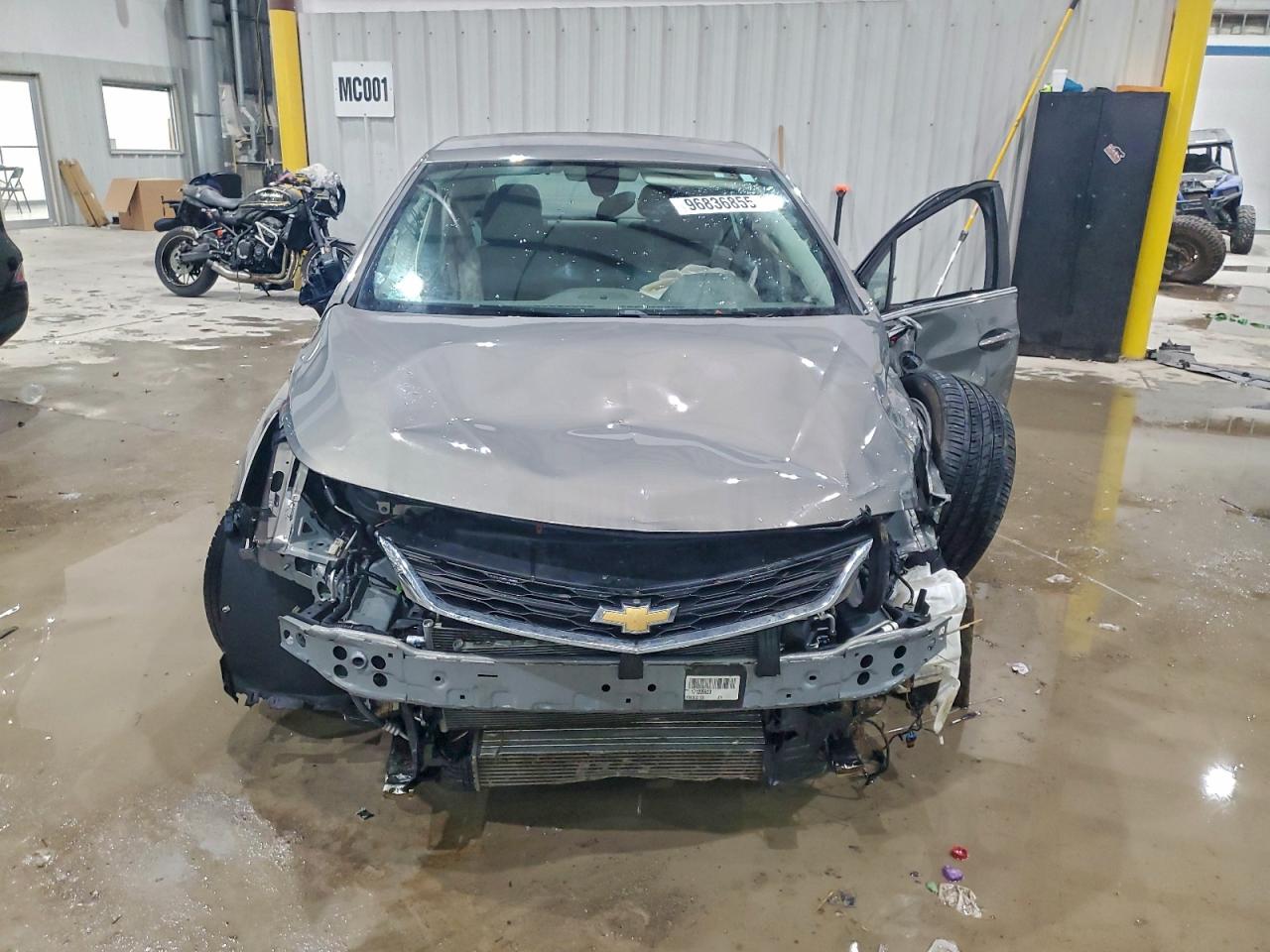 2017 CHEVROLET CRUZE LT photo 5