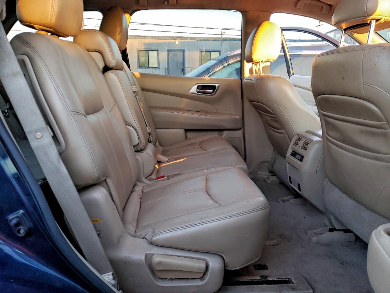 2013 NISSAN PATHFINDER S photo 11