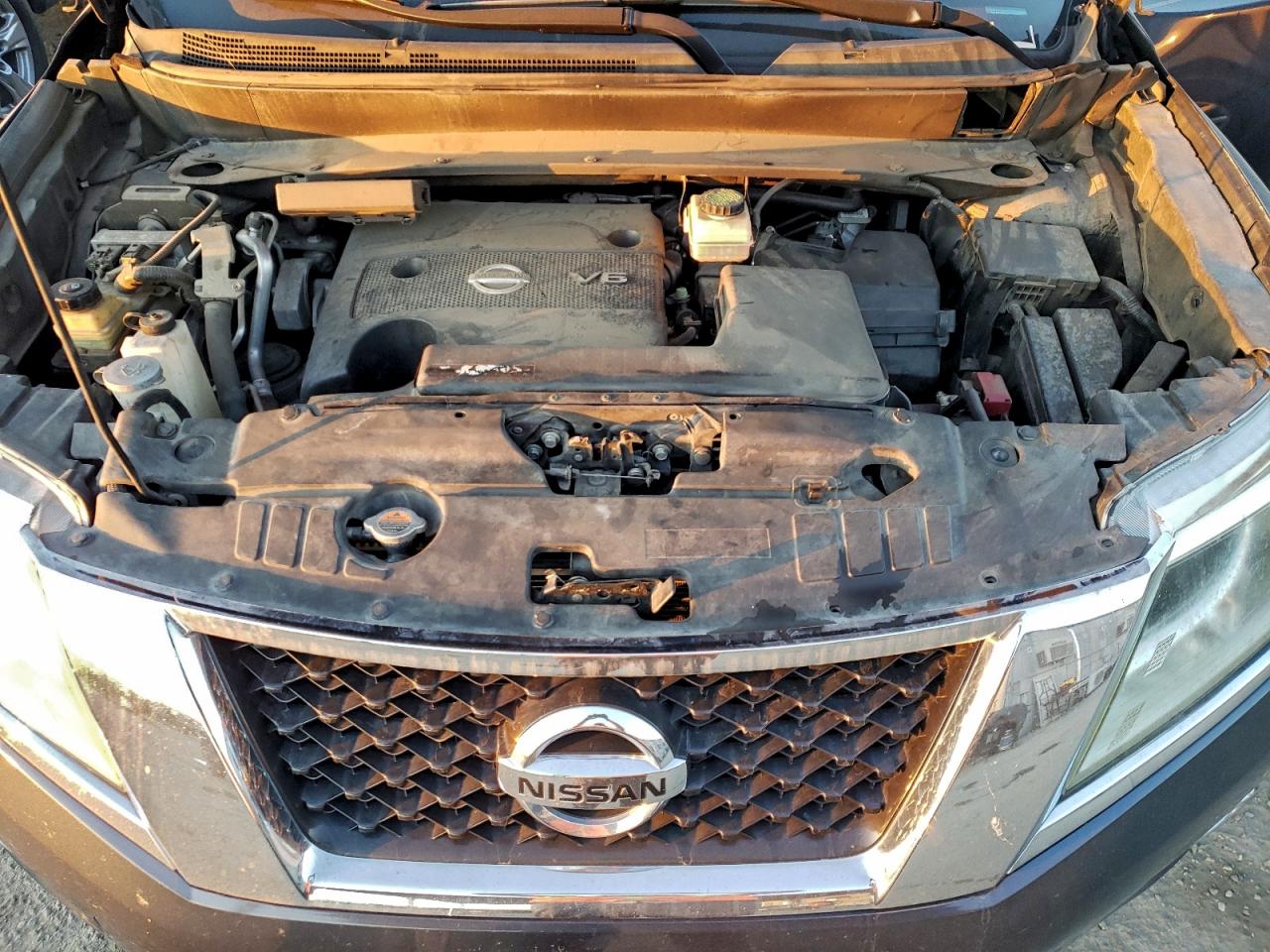 2013 NISSAN PATHFINDER S photo 12