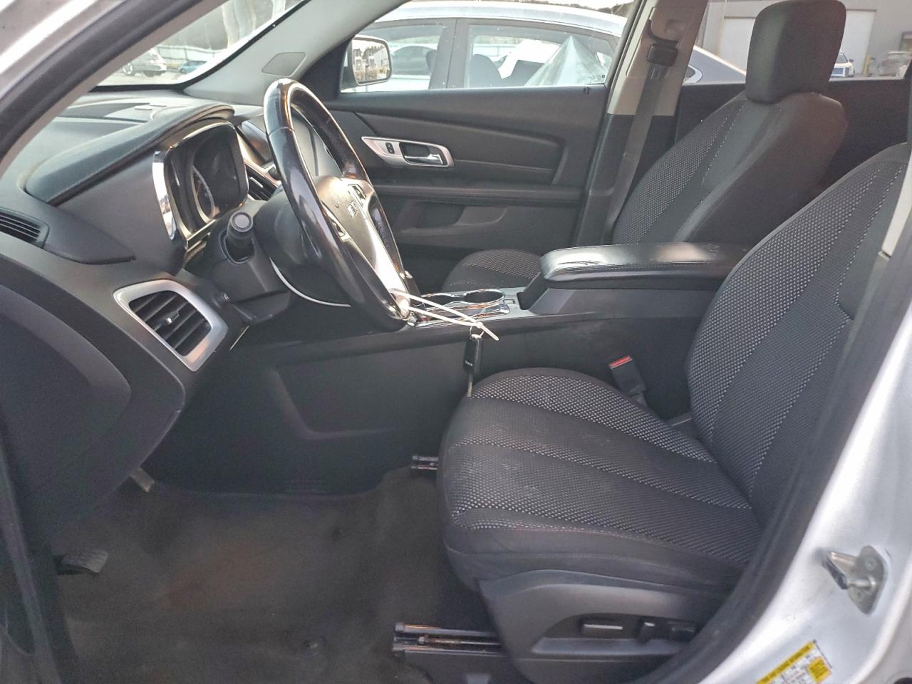 2017 GMC TERRAIN SLE photo 7