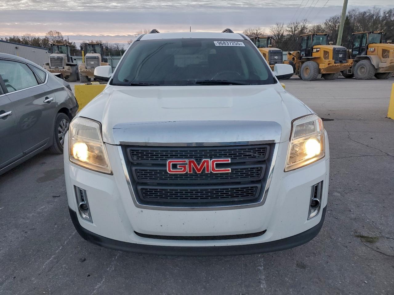 2017 GMC TERRAIN SLE photo 5