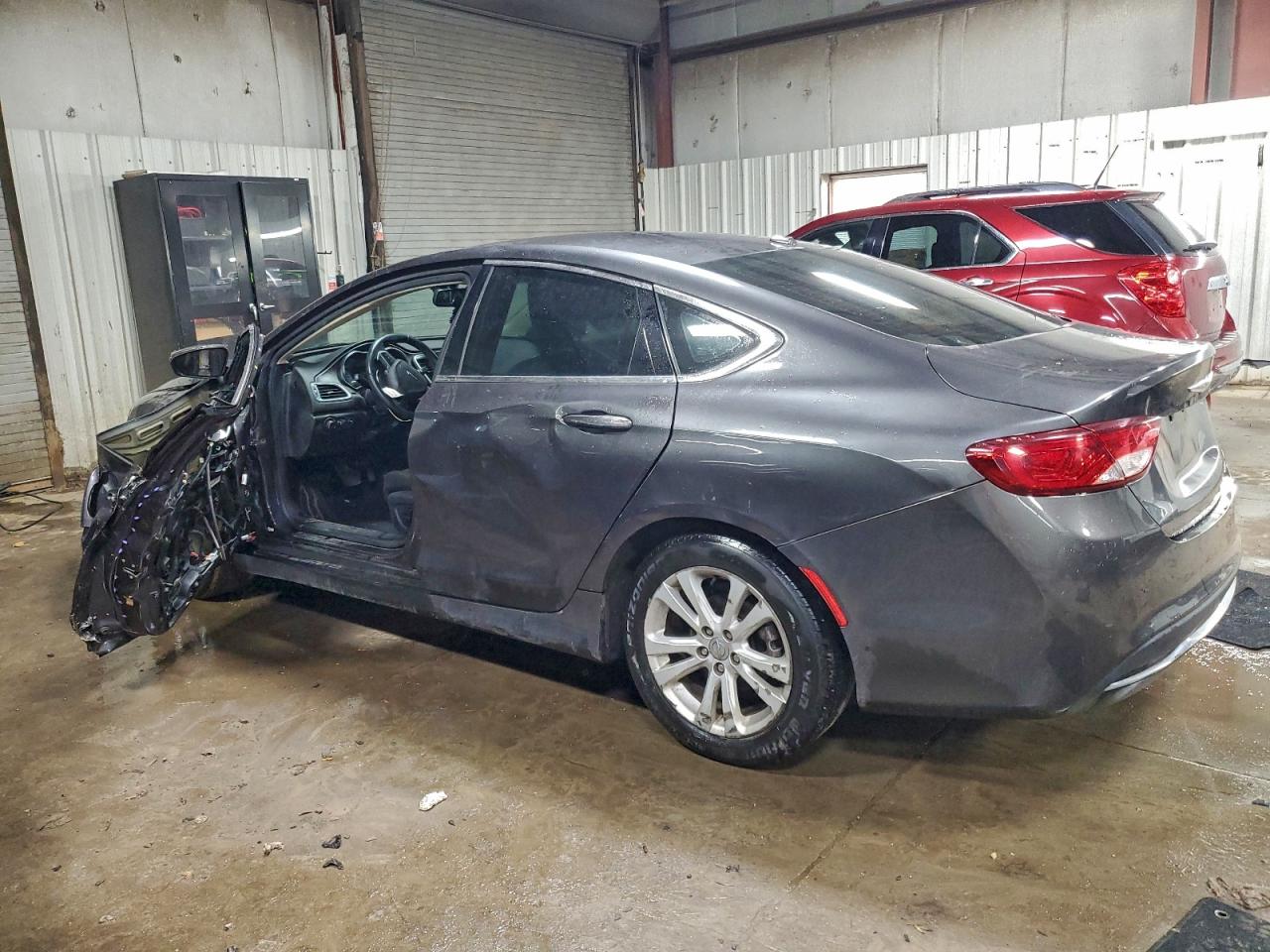 2016 CHRYSLER 200 LIMITED photo 2