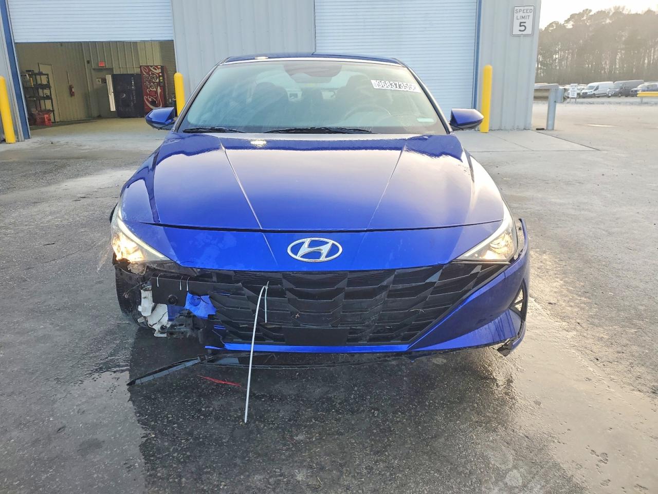 2023 HYUNDAI ELANTRA SEL photo 5
