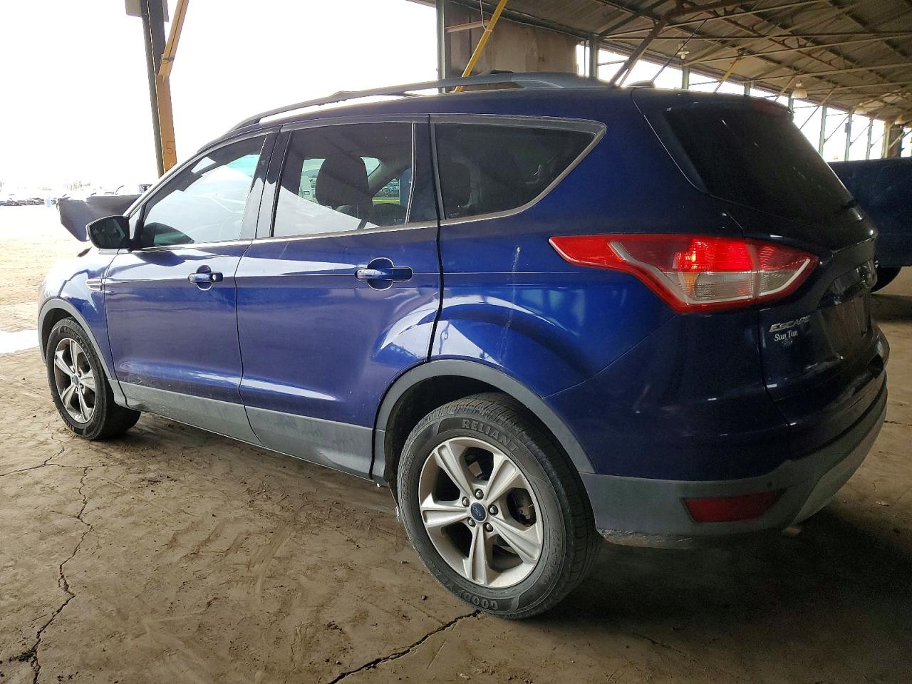 2014 FORD ESCAPE SE photo 2