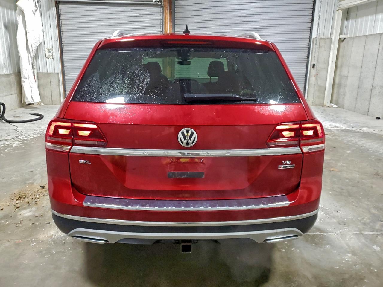 2018 VOLKSWAGEN ATLAS SEL photo 6