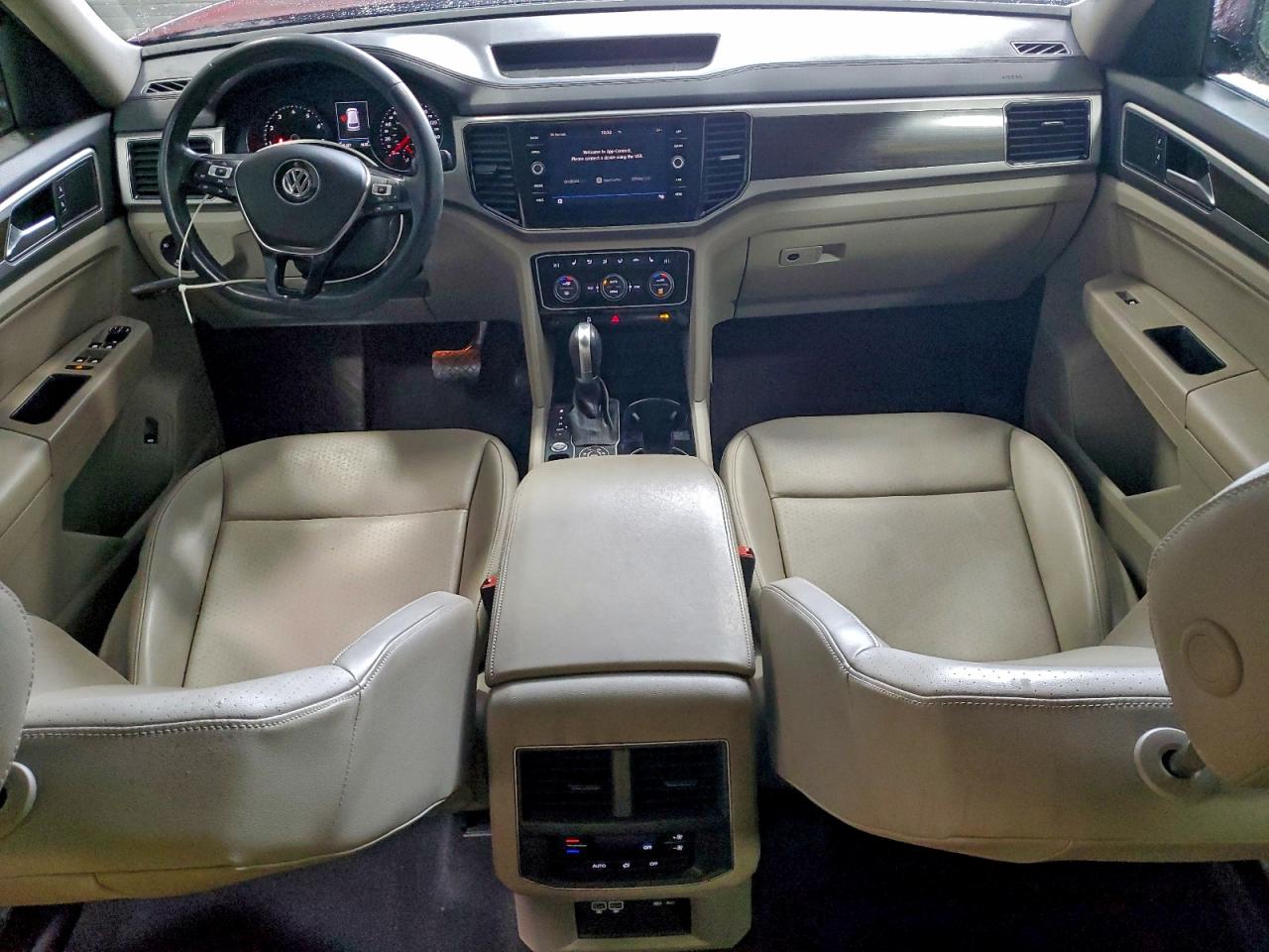 2018 VOLKSWAGEN ATLAS SEL photo 8