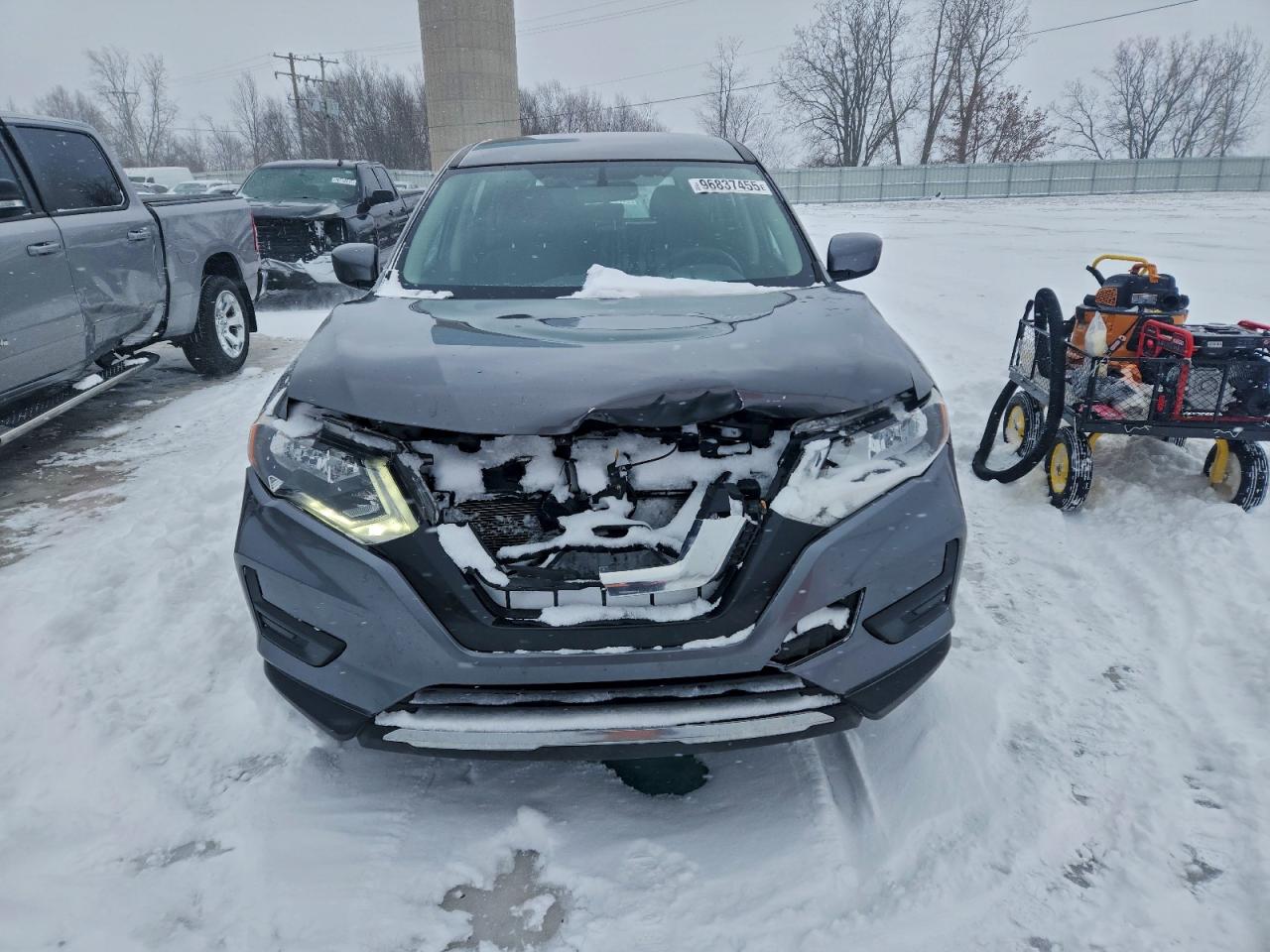 2017 NISSAN ROGUE S photo 5