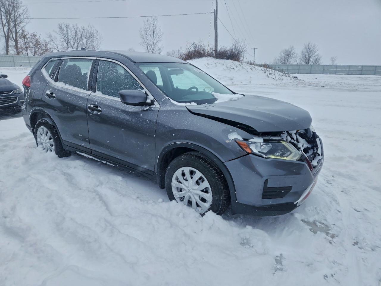 2017 NISSAN ROGUE S photo 4