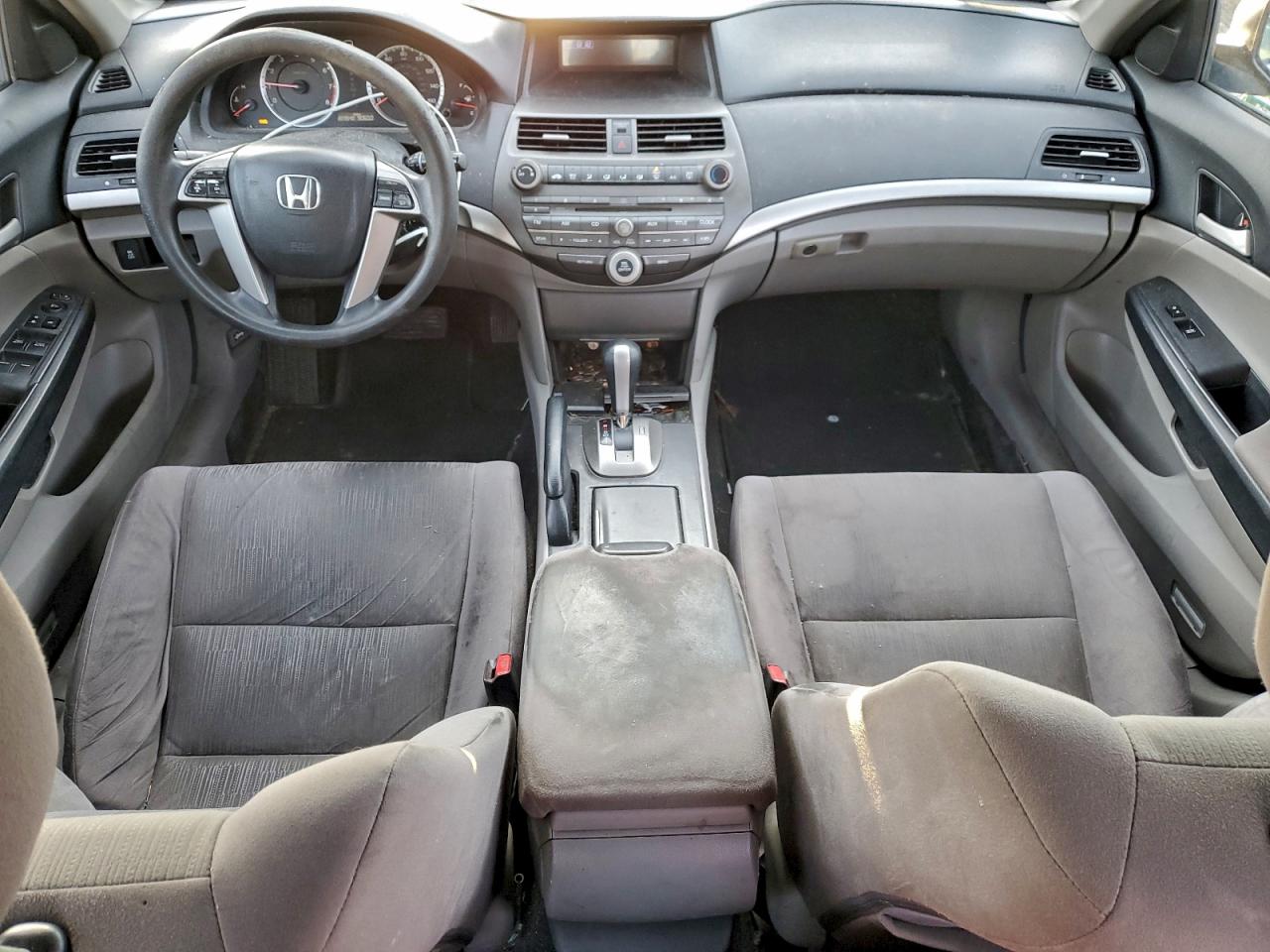 2012 HONDA ACCORD LXP photo 8