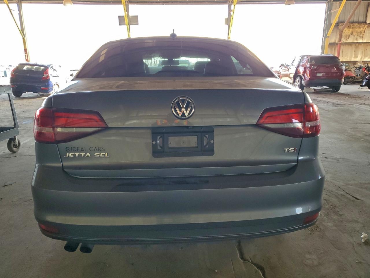 2016 VOLKSWAGEN JETTA SEL photo 6