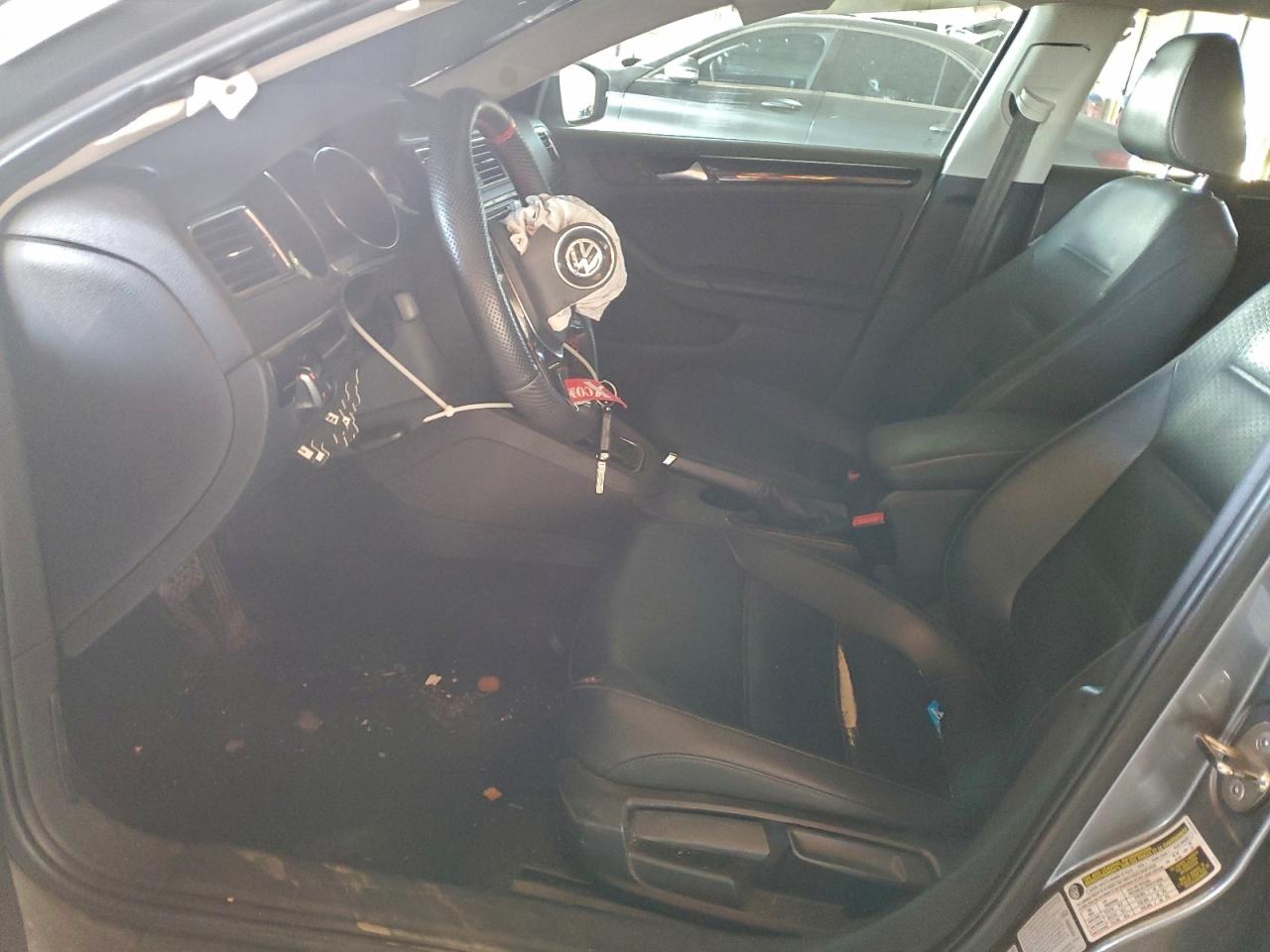 2016 VOLKSWAGEN JETTA SEL photo 7