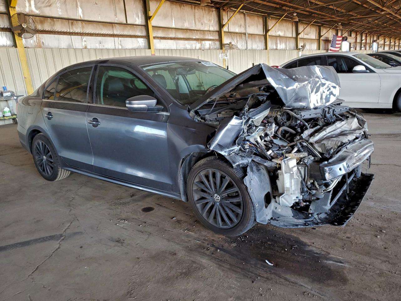 2016 VOLKSWAGEN JETTA SEL photo 4