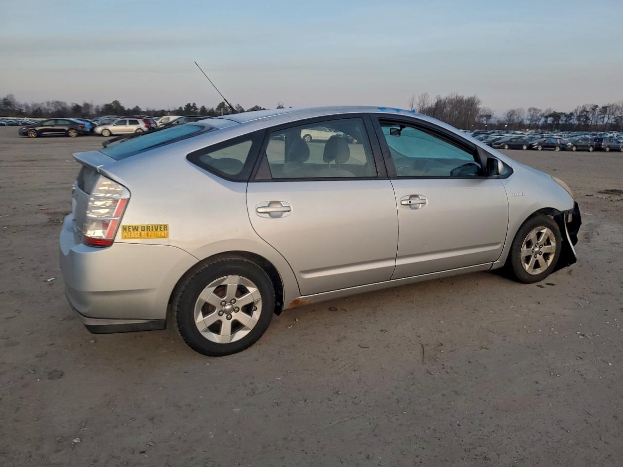 2007 TOYOTA PRIUS photo 3