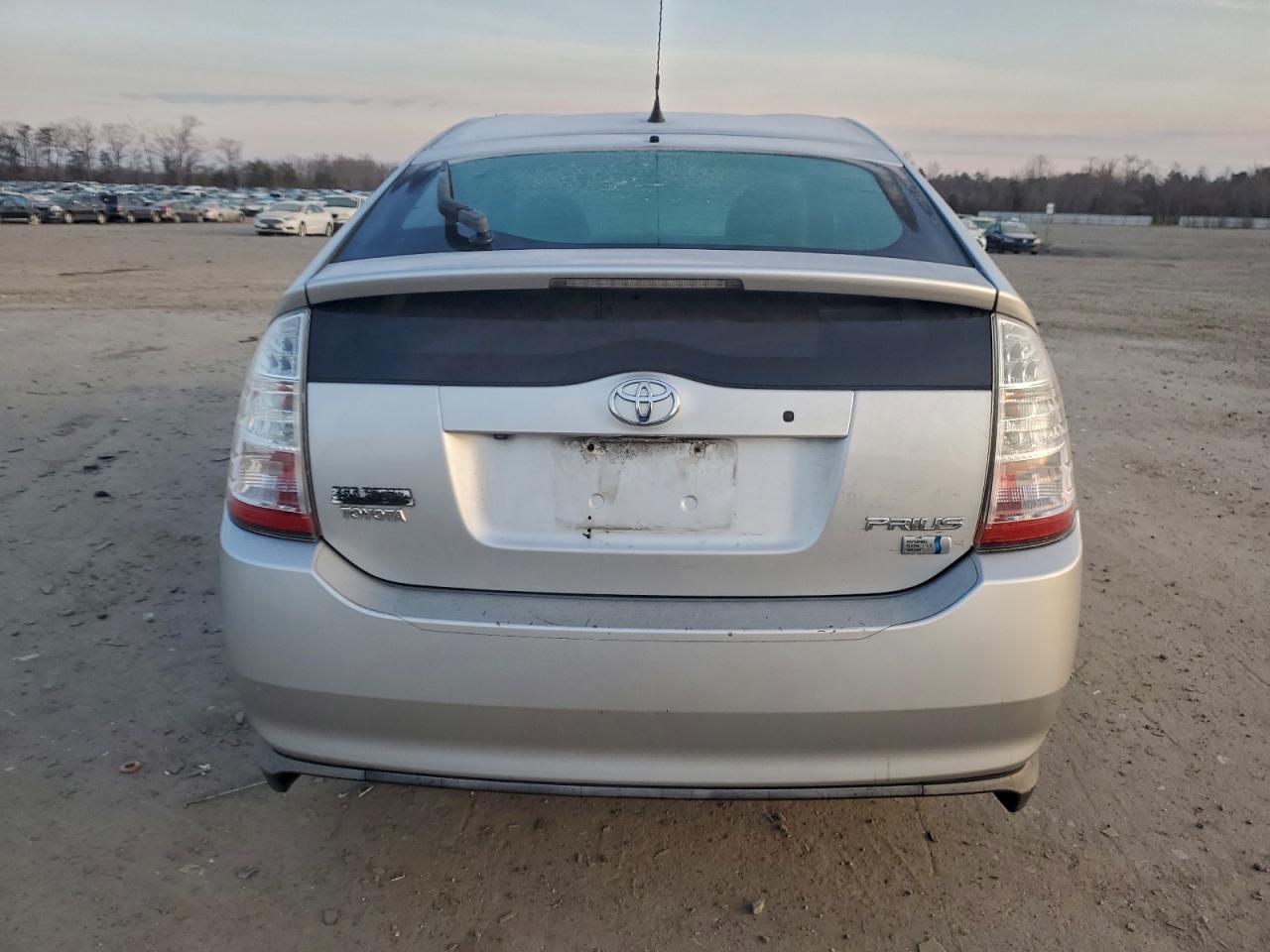 2007 TOYOTA PRIUS photo 6