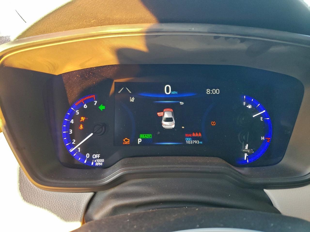 2021 TOYOTA COROLLA LE photo 9