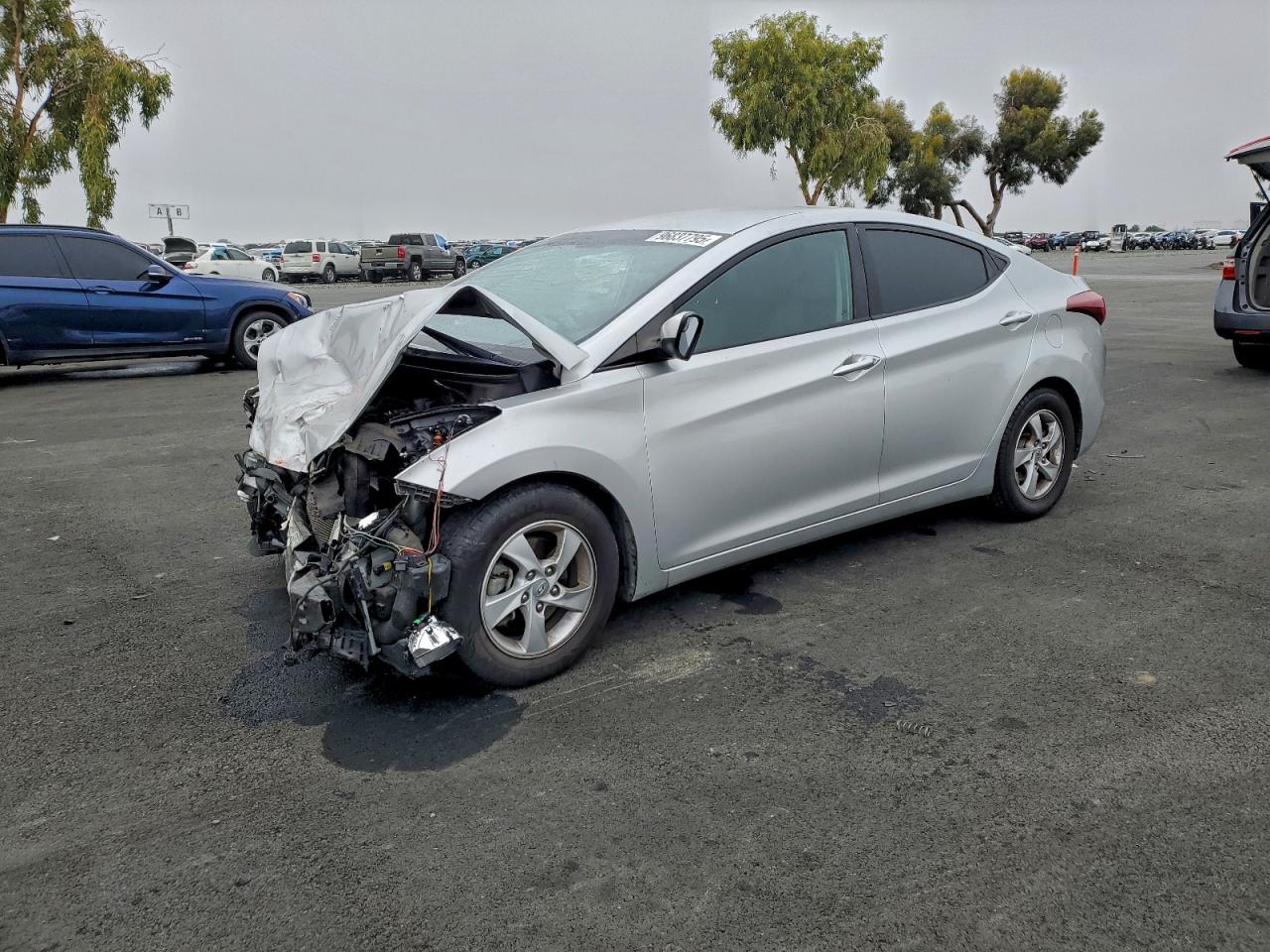 2015 HYUNDAI ELANTRA