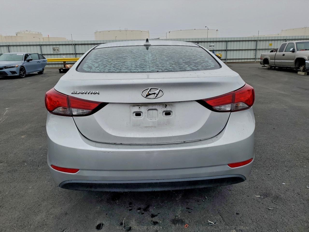 2015 HYUNDAI ELANTRA SE photo 6