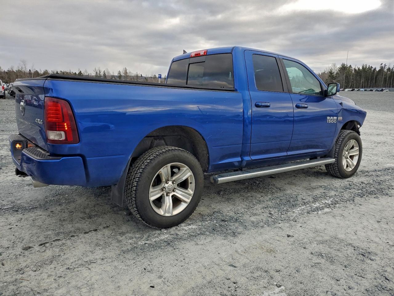 2018 RAM 1500 SPORT photo 5