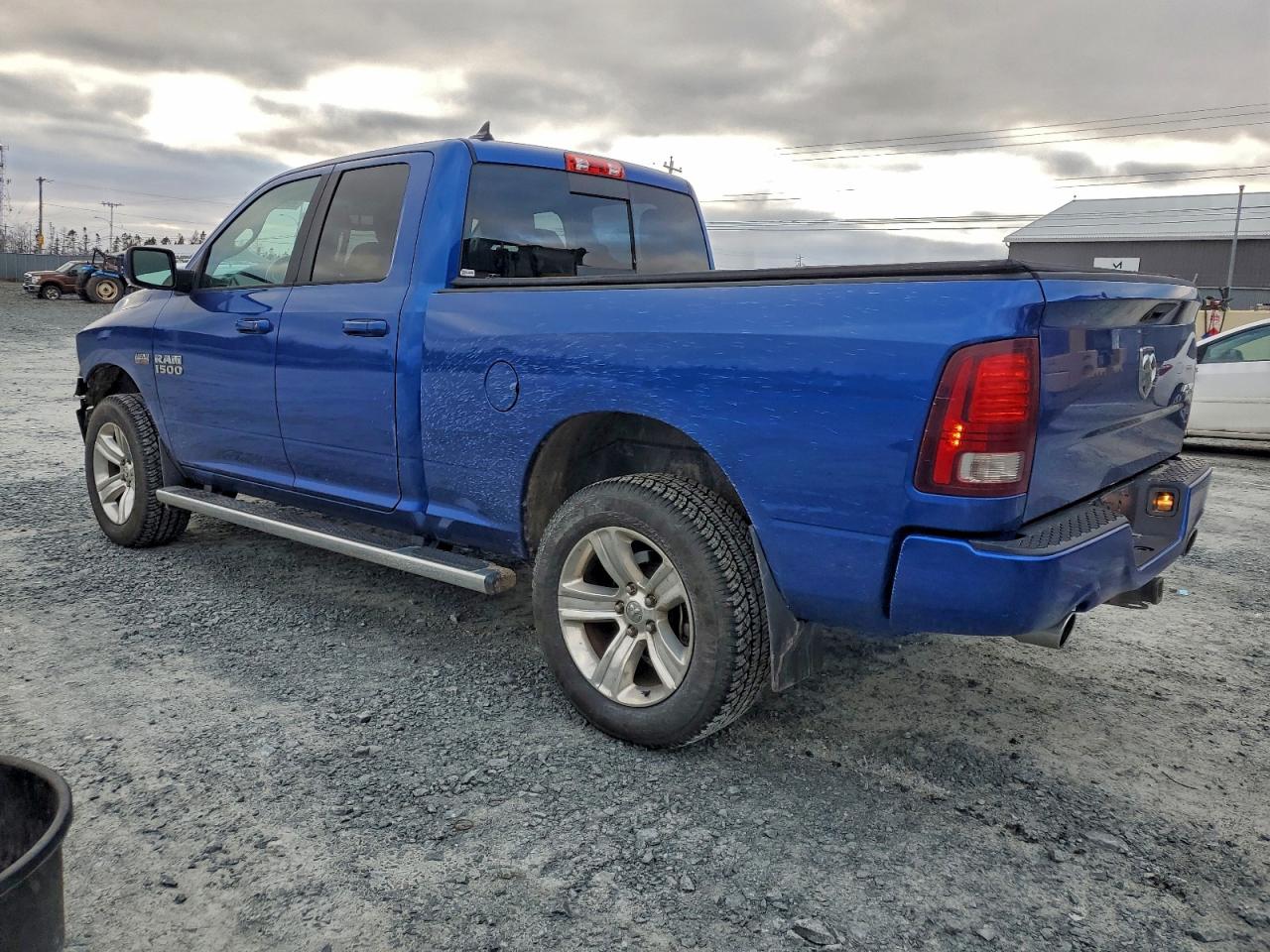 2018 RAM 1500 SPORT photo 3