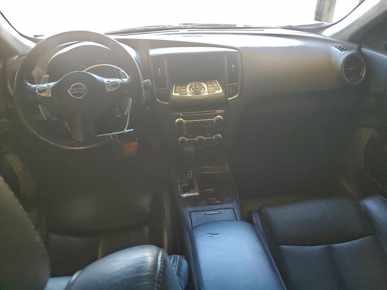 2011 NISSAN MAXIMA S photo 8