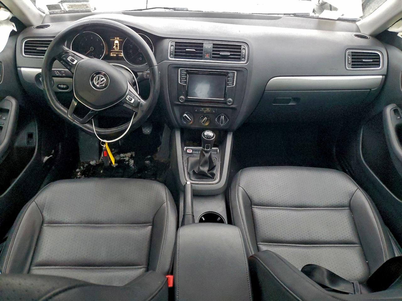 2017 VOLKSWAGEN JETTA SE photo 8