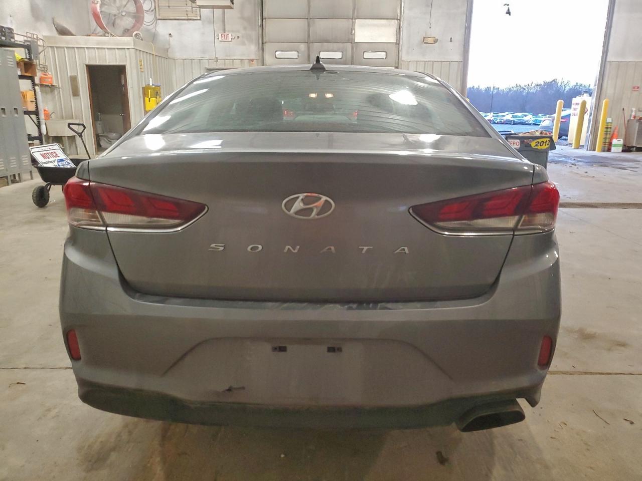2018 HYUNDAI SONATA SPORT photo 6