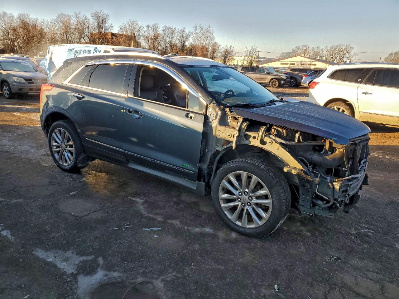 2019 CADILLAC XT5 LUXURY photo 4
